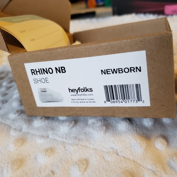BNIB Newborn Heyfolks Shoes - Picture 3 of 3